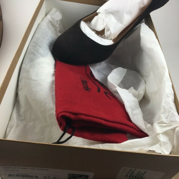 Christian Louboutin Simple Brown suede Pump 37.5 - Picture 3 of 8
